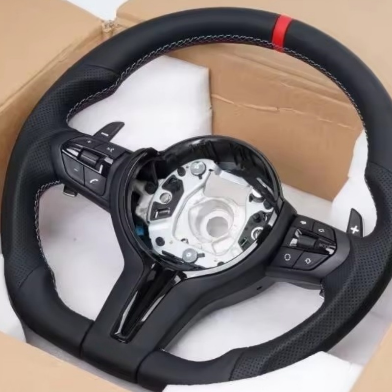 Volante in Pelle per Auto BMW  - Car Accessories For Steering Wheel recensione e prezzo