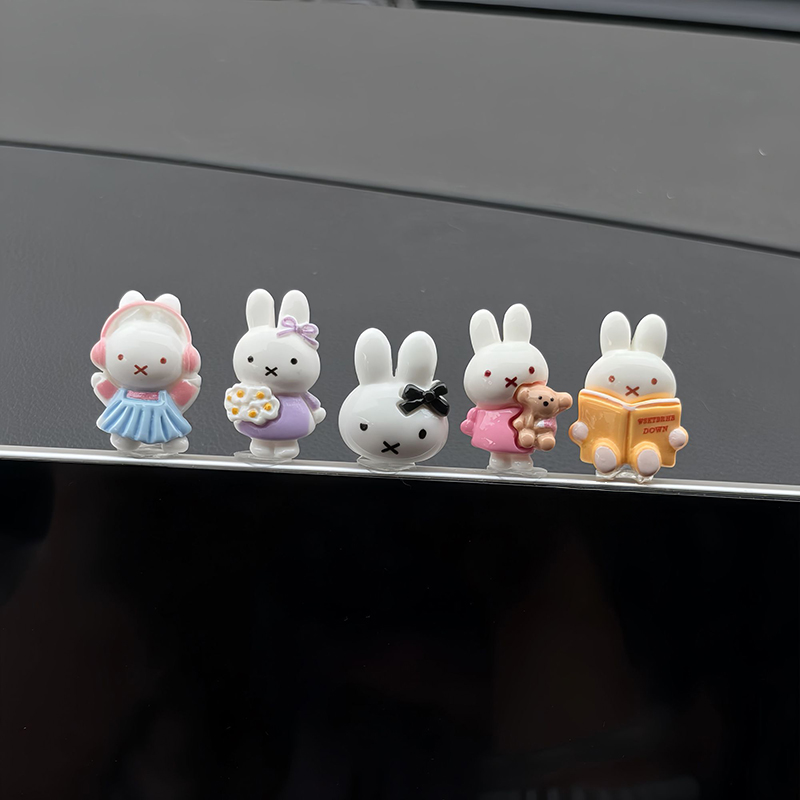 Mini Figurine Kawaii Miffy per - Car Accessories Girly recensione e prezzo