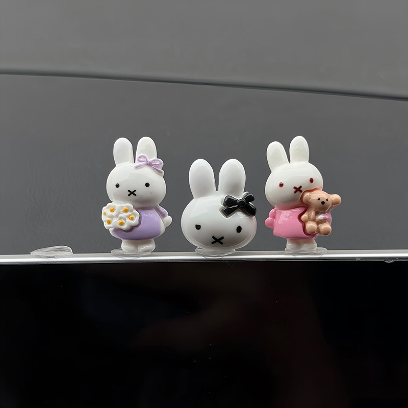 Mini Figurine Kawaii Miffy per - Car Accessories Girly recensione e prezzo